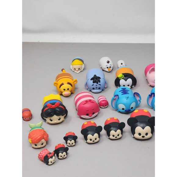 43 Disney Tsum Tsum Vinyl Figurine Collection - Picture 2 of 4